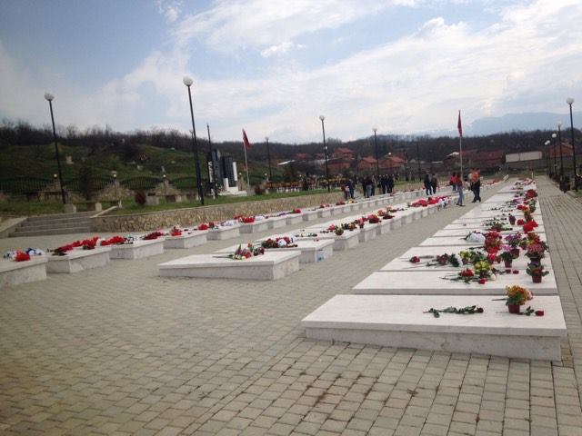 Sot bëhen 23 vjet nga masakra në Krushë të Madhe - SHQIP.com