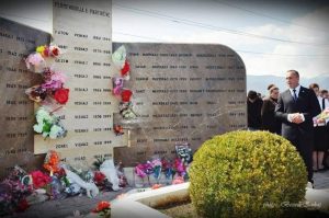 Haradinaj kujton dëshmorët dhe martirët e lirisë