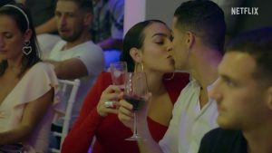 Portugezi u “kap” me të dashurën e tij, Georgina Rodríguez, në një mbrëmje në Madrid