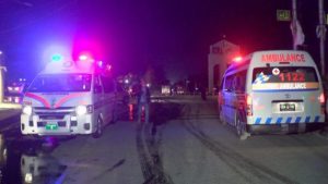 Autobusi me pasagjerë përfundon në kanal, 2 të vdekur dhe 6 të plagosur në Pakistan