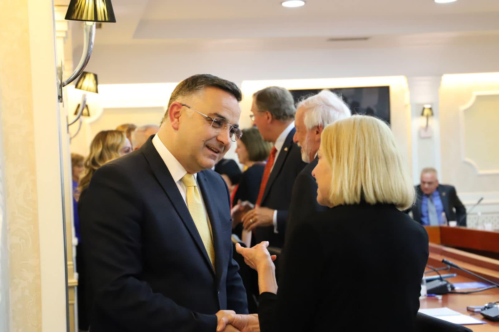 AAK kërkon liberalizimin e vizave me SHBA-në