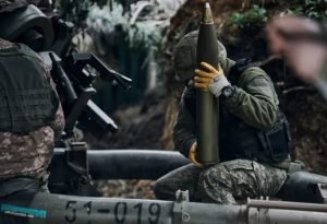 Forcat ukrainase në Bakhmut vrasin dy kolonelë rusë