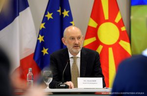 Ambasadori i Bashkimit Evropian në Shkup, David Geer