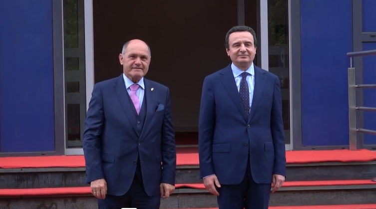 Kryeministri i Kosovës, Albin Kurti, e ka pritur në takim Kryetarin e Kuvendit të Austrisë, Wolfgang Sobotka