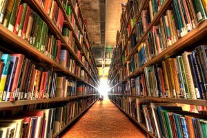 BE-ja i dhuron 621 mijë € Bibliotekës Kombëtare të Shqipërisë për restaurimin e librave