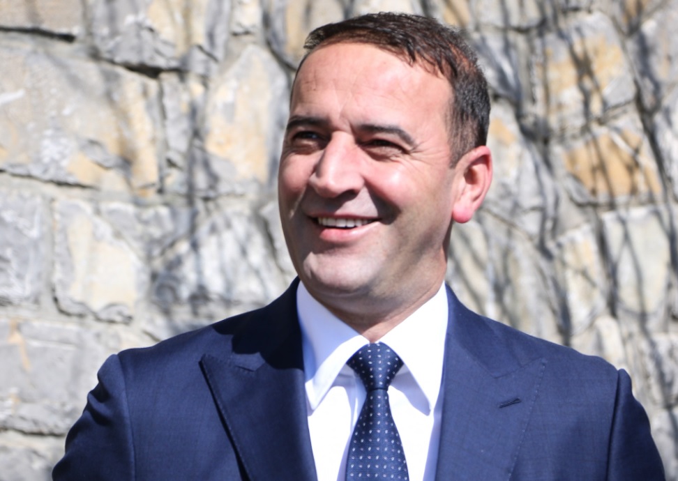 Zyrtari i Aleancës për Ardhmërinë e Kosovës, Daut Haradinaj