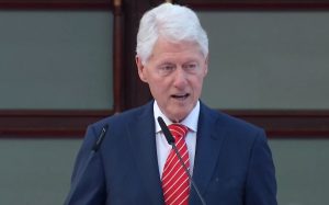 Ish-Presidenti amerikan, Bill Clinton
