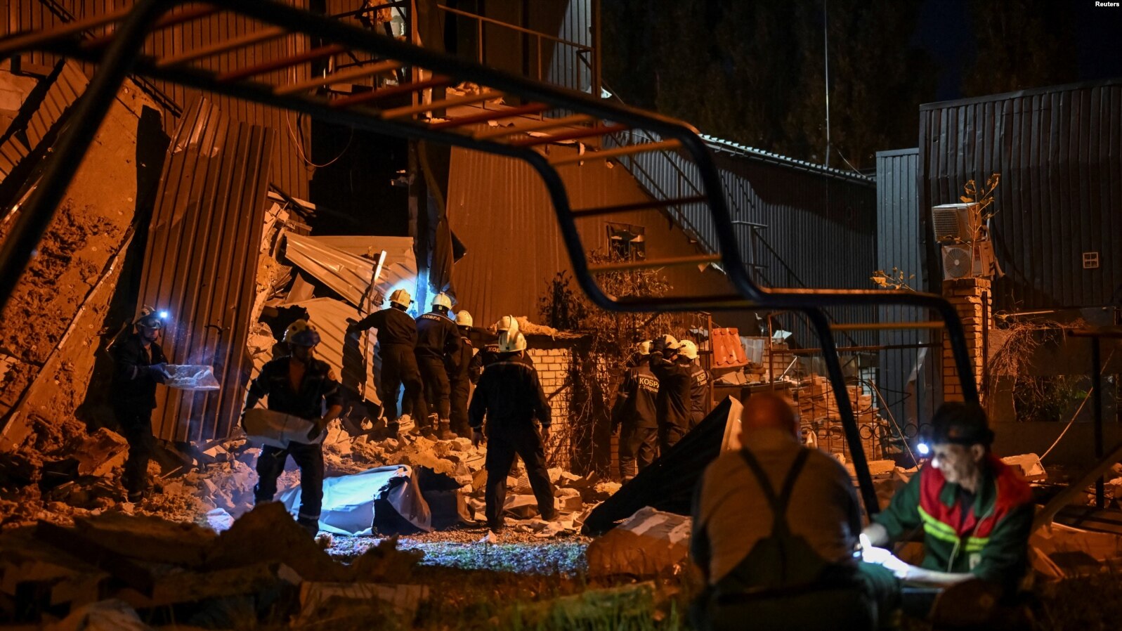 Zaporizhja, pas një sulmi rus. Foto: Reuters