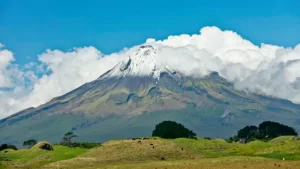 Mali Taranaki ka një reputacion si një nga malet më vdekjeprurëse në Zelandën e Re