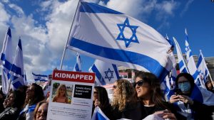 Në qytetet evropiane, marshime kundër antisemitizmit dhe protesta pro-palestineze