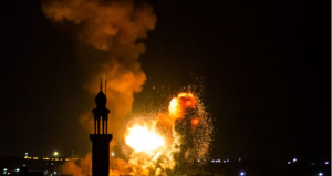 Një sulmi ajror izraelit në Gaza