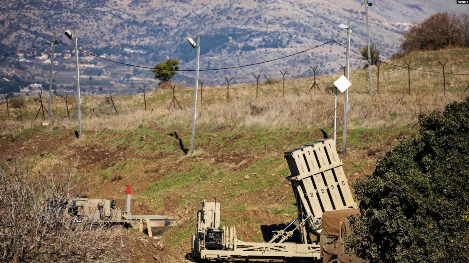 Lartësitë Golan në kufi me Sirinë