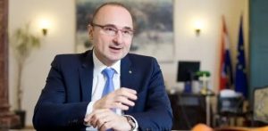 Ministri i Jashtëm i Kroacisë, Gordan Grlic-Radman
