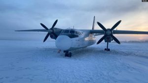 Avioni rus ulet në lumin e ngrirë