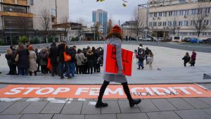 Protestë në Prishtinë kundër femicidit, më 7 dhjetor 2023.
