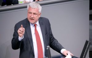 Deputeti konservator gjerman nga radhët e CDU-së, Knut Abraham