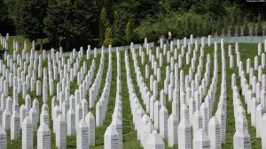Qendra Përkujtimore e Potoçarit, ku janë varrosur viktimat e gjenocidit të Srebrenicës.