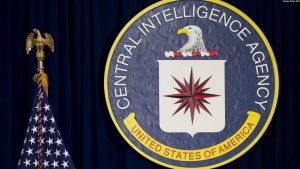 Flamuri amerikan dhe logo e CIA-s. Fotografi ilustruese