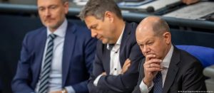 Olaf Scholz, Robert Habeck dhe Christian Lindner: A do të mund të mbijetojë koalicioni qeveritar mes tyre?