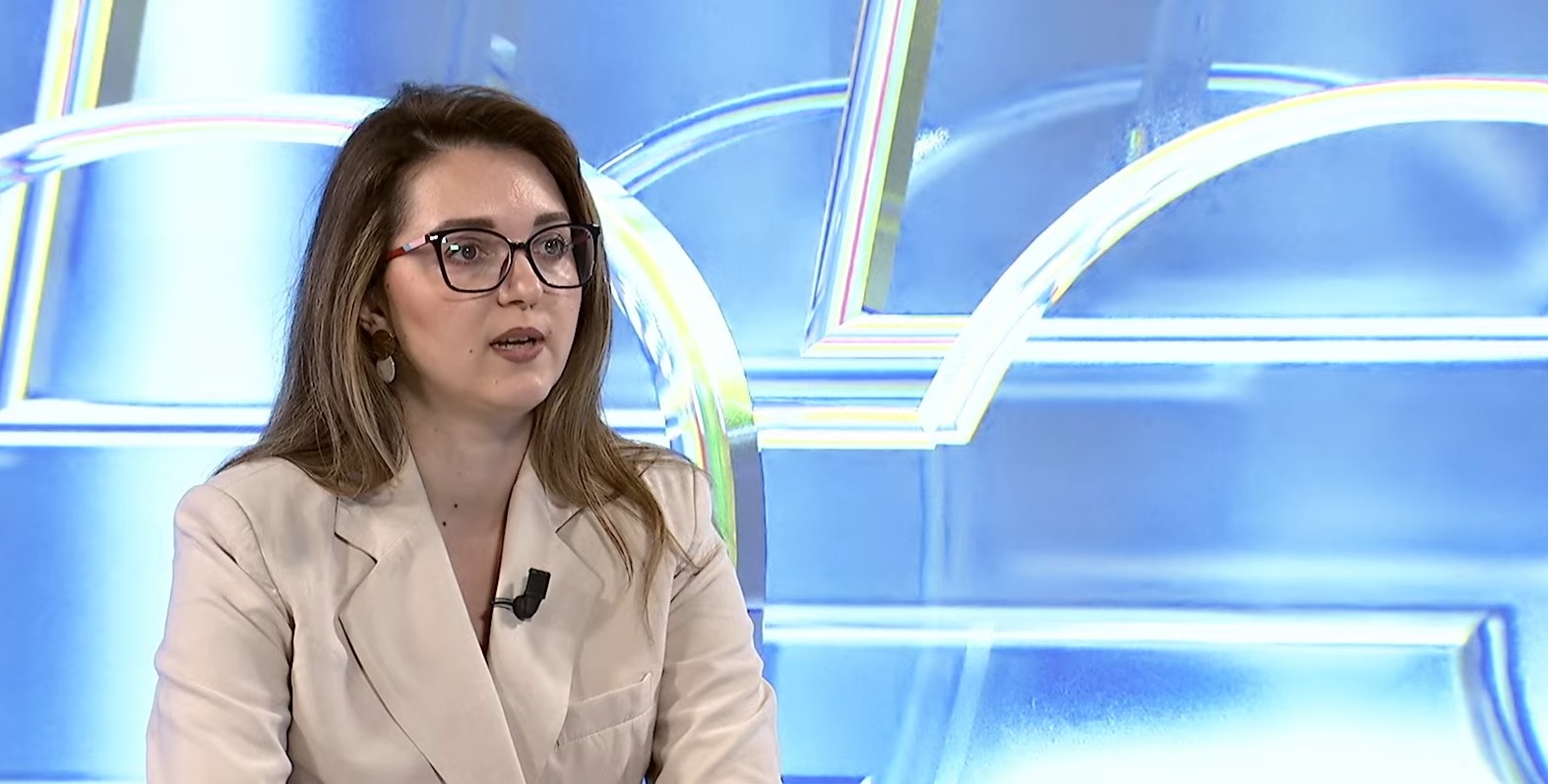 Deputetja e Lëvizjes Vetëvendosje, Arbreshë Kryeziu – Hyseni