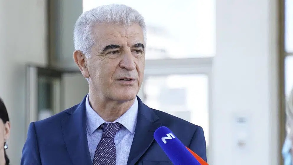 Avokati i njohur serb, Borivoje Boroviq