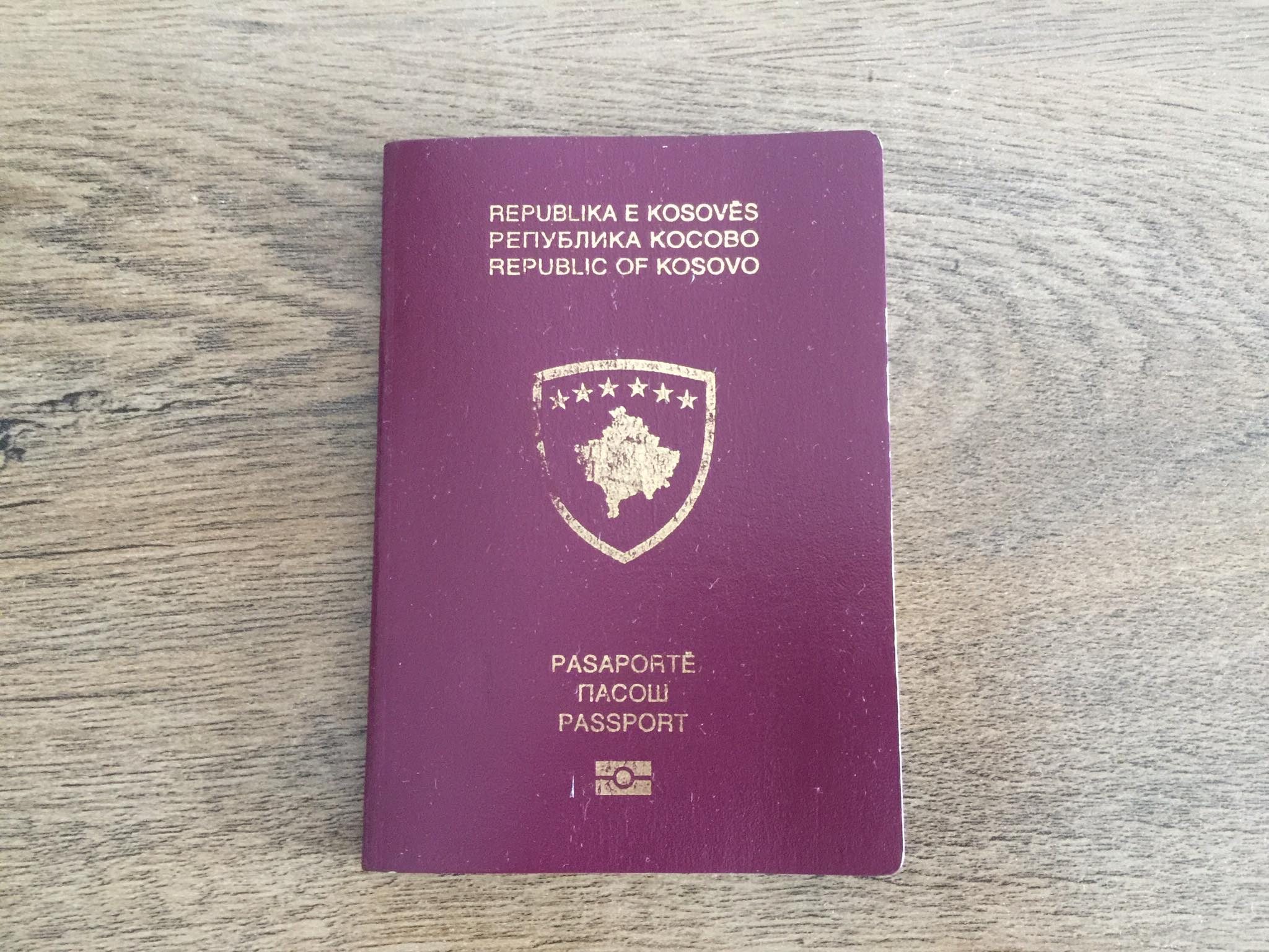 Pasaporta e Kosovës / Fotografia ilustruese