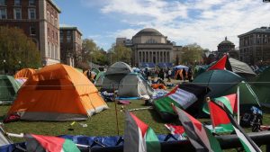 Studentët pro-palestinezë në kampin me tenda në hapësirat e Universitetit 'Columbia', Nju Jork