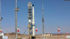 Shtetet perëndimore kanë shprehur shqetësim se bartësit satelitorë iranianë mund të dizajnohen që të bartin koka bërthamore.