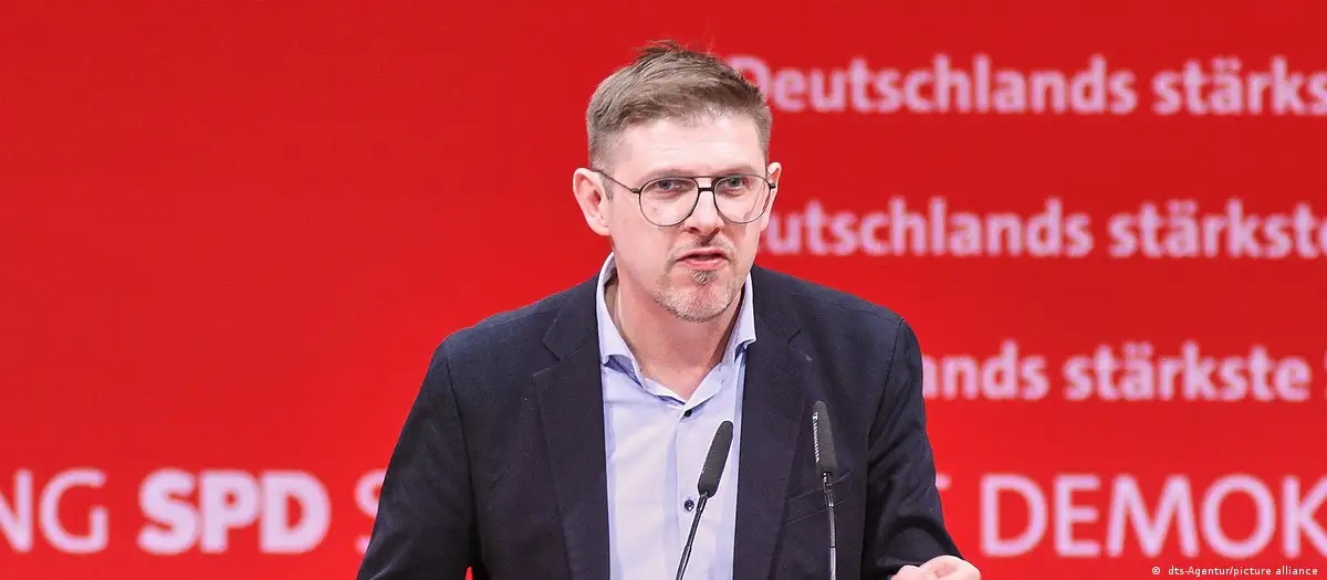 Politikani socialdemokrat, Matthias Ecke