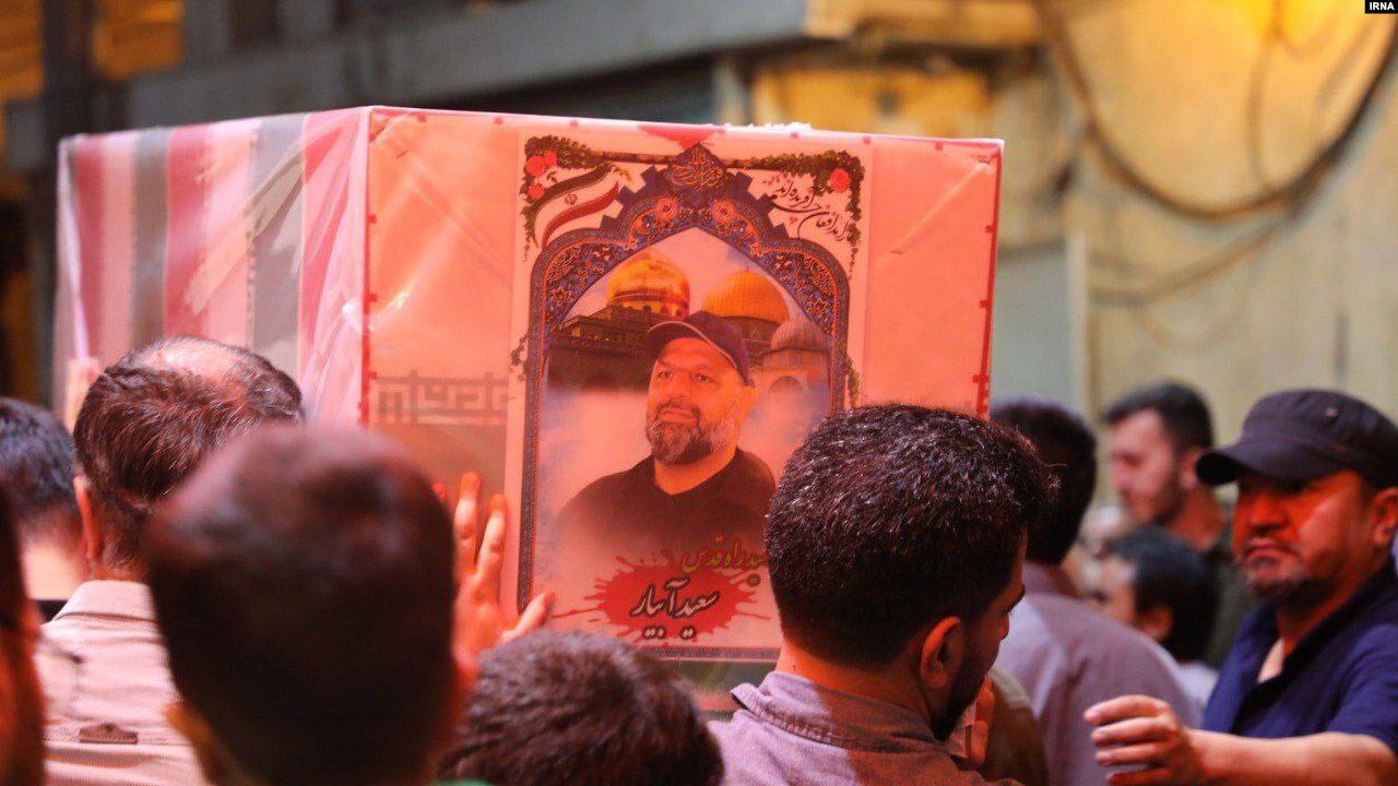 Funerali për Saeed Abyarin dhe të tjerë që u vranë në sulmin e dyshuar izraelit në Siri, u mbajt më 3 qershor.