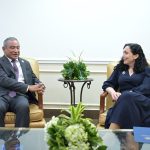 Presidentja e Kosovës, Vjosa Osmani, është takuar me Johnny Briceño, kryeministrin e Belizesë, shtetit në Amerikën Qendrore