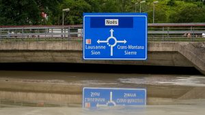 Një rrugë e përmbytur në Zvicër. 30 qershor 2024.