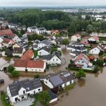 Pamje nga ajri i qytetit Gotteshofen në Gjermani pas shirave të mëdha më 2 qershor 2024.