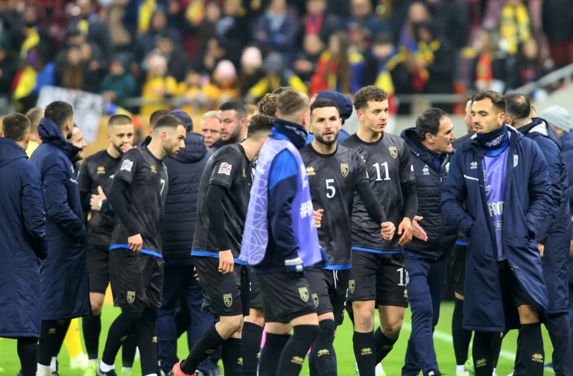 ZYRTARE  Ndërprerja e ndeshjes në Bukuresht  UEFA merr vendimin për Rumani Kosovë