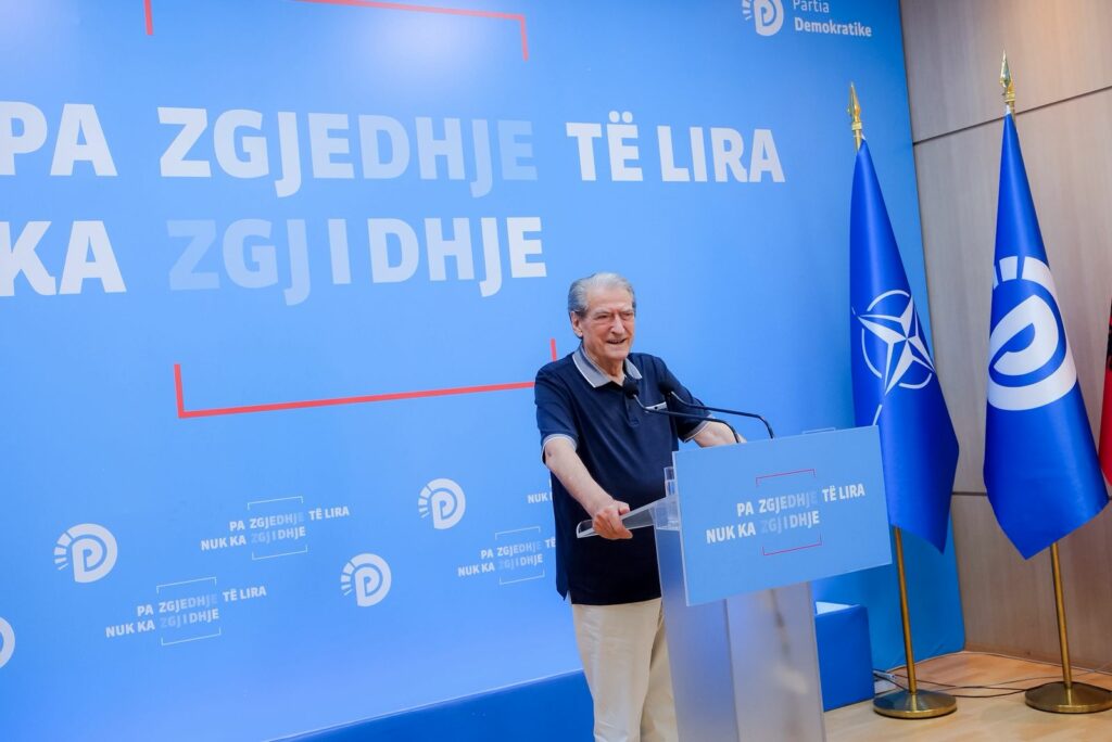 Berisha  akuza Ramës  Me projektligjin e ri po asgjëson institucionet kushtetuese dhe po synon pronat e ushtrisë