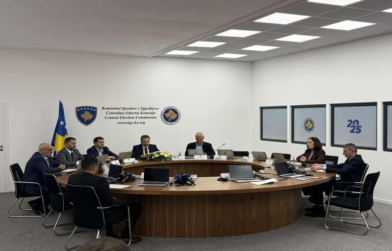 Kosova voton për të zgjedhur kryetarët e komunave  KQZ  Deri në 11 00 votuan rreth 8  e qytetarëve