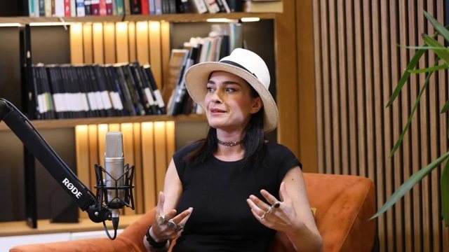  Nuk i meritoj 20 vite burg   Elsa Lila rrëfen momentin tragjik kur humbi nënën dhe përballjen me policët gjatë arrestimit