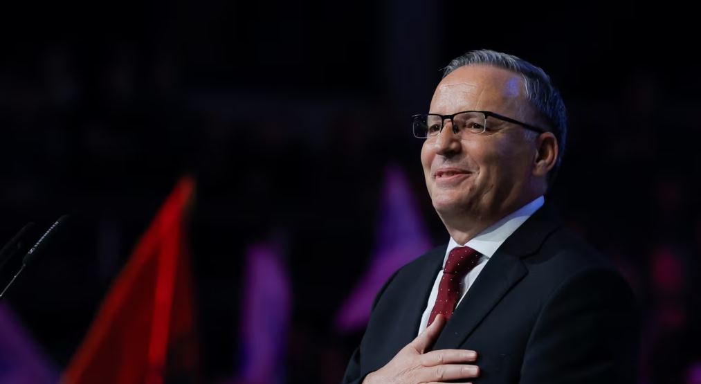 Dorëheqja e Memli Krasniqit pas zgjedhjeve në Kosovë  Bedri Hamza shpall kandidaturën për kryetar të PDK së