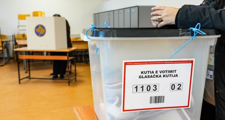 Zgjedhjet e 28 dhjetorit në Kosovë  Lëvizja Vetëvendosje merr mbi 72 për qind të votave me postë