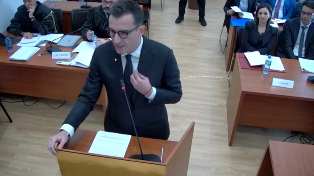 Kërkoi zëvendësim të masës  arrest në burg   GJKKO i rrëzon kërkesën Erion Veliajt