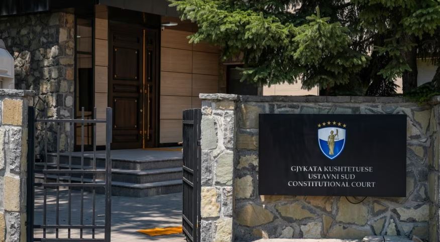 Gjykata Kushtetuese e Kosovës publikon aktgjykimin  Nënkryetari serb i Kuvendit propozohet nga shumica e deputetëve serbë