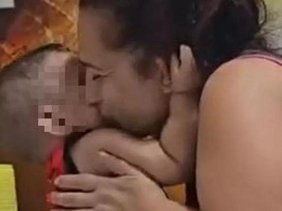 Historia e Domenicos përloti botën  Transplanti i parë shkoi gabim  rreze shprese për vogëlushin  gjendet një tjetër zemër për të