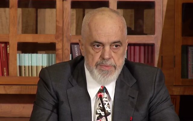 Rama  Ndërkombëtarët ishin PRO heqjes së mandatit të Ballukut  por unë përfaqësoj Shqipërinë dhe interesin e shqiptarëve