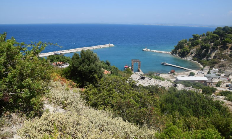 Kompania e dhëndrit të Donald Trump rrezikon të tërhiqet nga investimi në Sazan