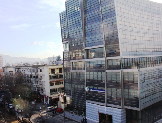 Prokuroria e Tiranës godet 3 Call Center-a në Tiranë, në ambientet e “Millennium Business Center”. Sekuestrohen 1 milion euro cash