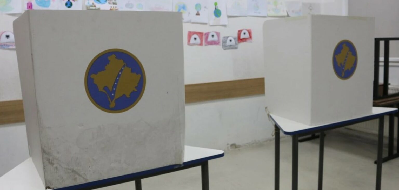 A do të kapërcehet kriza në Kosovë? Opozita e gats
