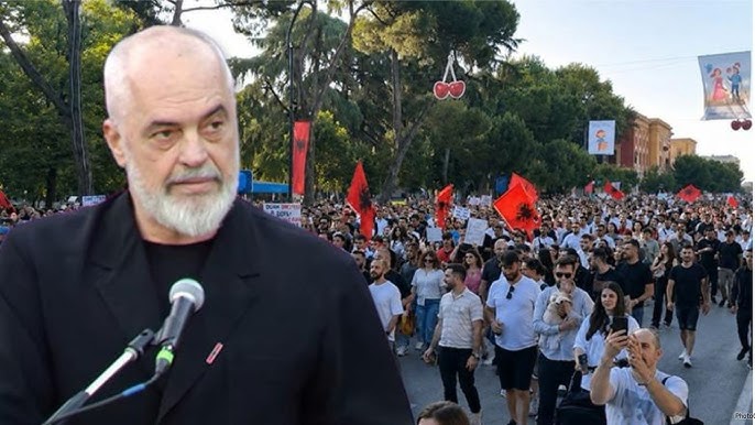 Bllokimi i autostradës dhe rrugës së Rinasit  reagon Rama  Protesta po degradon në një turmë të drejtuar nga mendje të liga