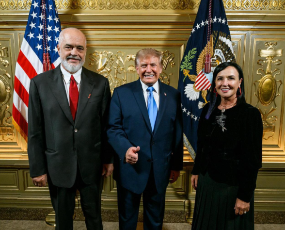 Rama nxjerr foton me Donald Trump  Meqë s e takova dot 